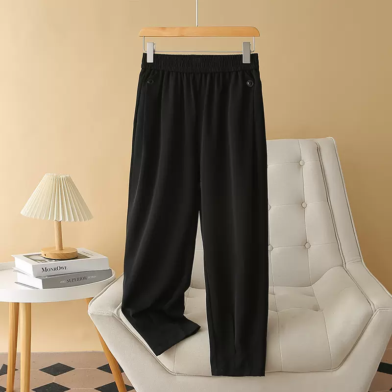 Plus Size Button Capri Smart Pants