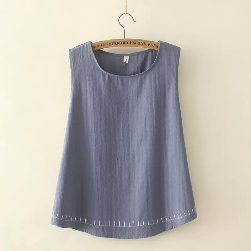 Plus Size Embroidery Loose Tank Top