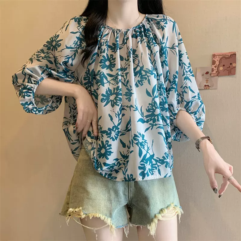 Plus Size Floral Loose Balloon Sleeve Blouse