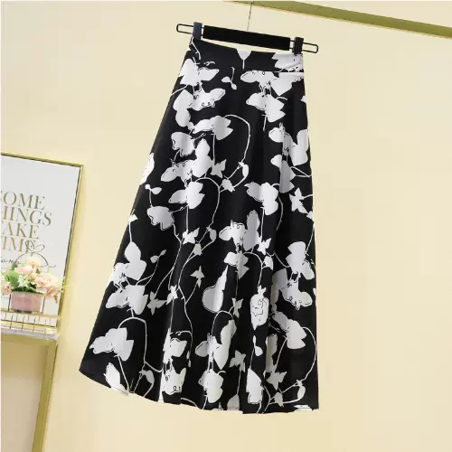 Plus Size Korean Sketch Monochrome Floral Swing Skirt