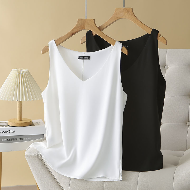 Plus Size Plain V Neck Sleeveless Blouse