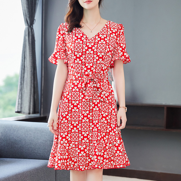 Plus Size Red Print V Neck Short Sleeve Dress