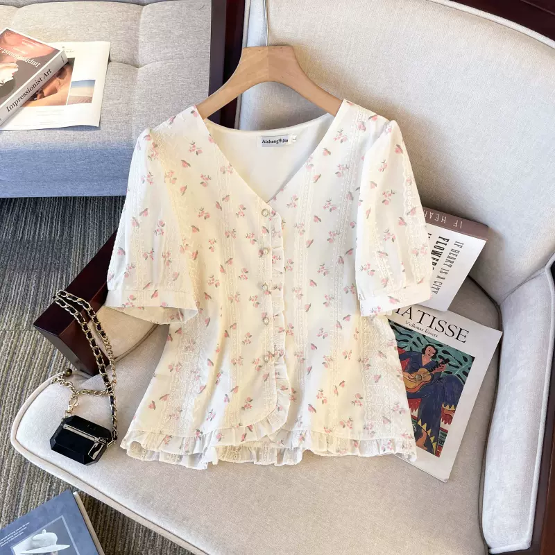 Plus Size White Floral Button V Neck Blouse