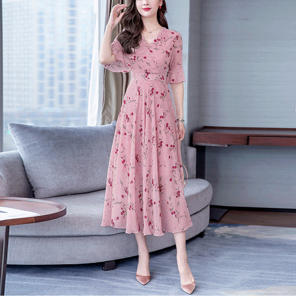 Plus Size Floral Wrap Chiffon Swing Short Sleeve Midi Dress