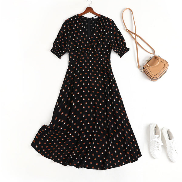 Plus Size Black V Neck Swing Short Sleeve Dress