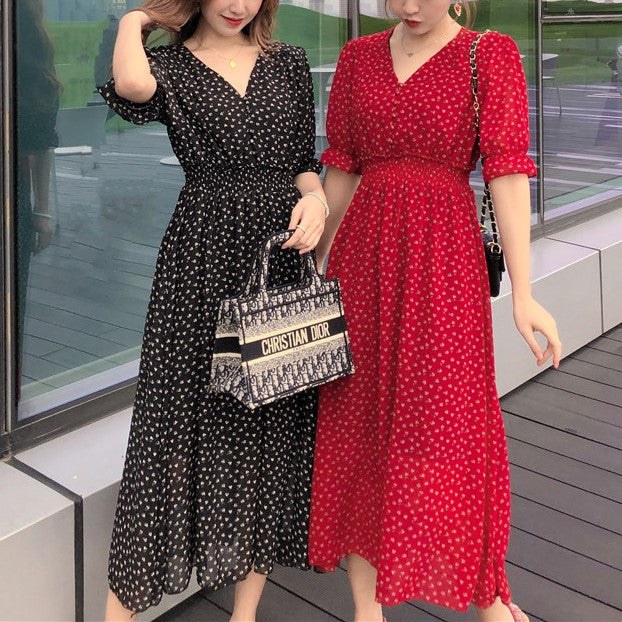 Plus size floral v neck chiffon short sleeve midi dress