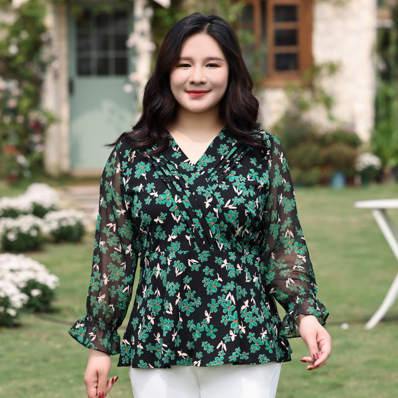 Green blouse plus top size